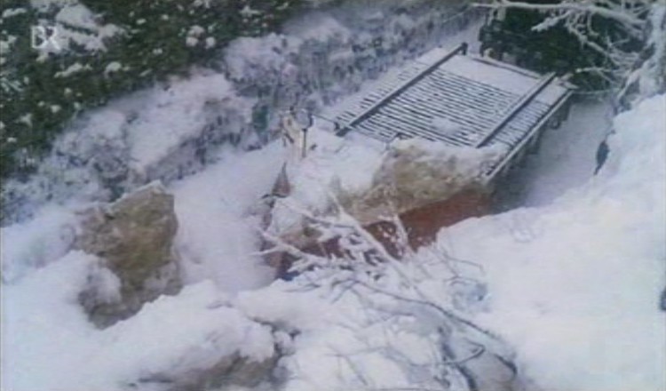 Schneewehe_11.thumb.jpg.e334809e26859c69c7e1d98c974d410a.jpg