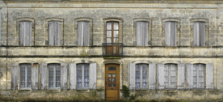 616859687_AltesHerrenhaus.thumb.jpg.0fb2a045c75ecf70857f34a2bffb57fc.jpg