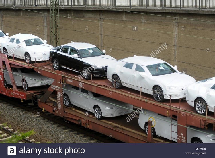 transport-de-voitures-audi-en-train-de-porta-westfalica-rhenanie-du-nord-westphalie-allemagne-11-mai-2015-wojciech-strozyk-alamy-stock-photo-m57n69.jpg