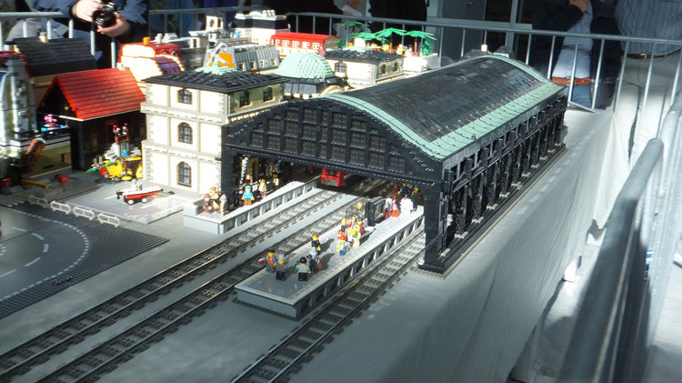 Lego_05.thumb.jpg.2689030d26f5f7f955908b1ce727c898.jpg