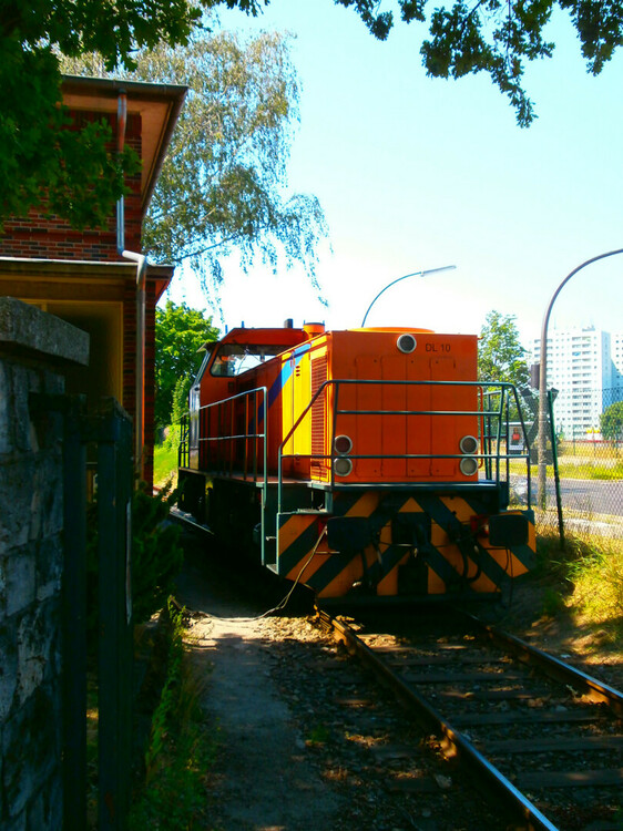 Vossloh_G1700_Front.thumb.JPG.f6dff4948aaa798a16c236039b6aa9ef.JPG