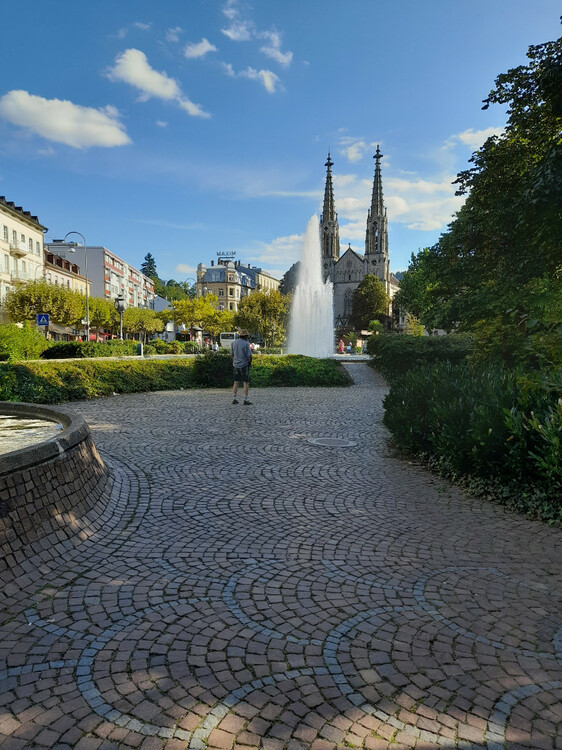 369874418_24Baden-Baden08.thumb.jpg.71b65665bb7c9a65678a42ad6d3ece20.jpg