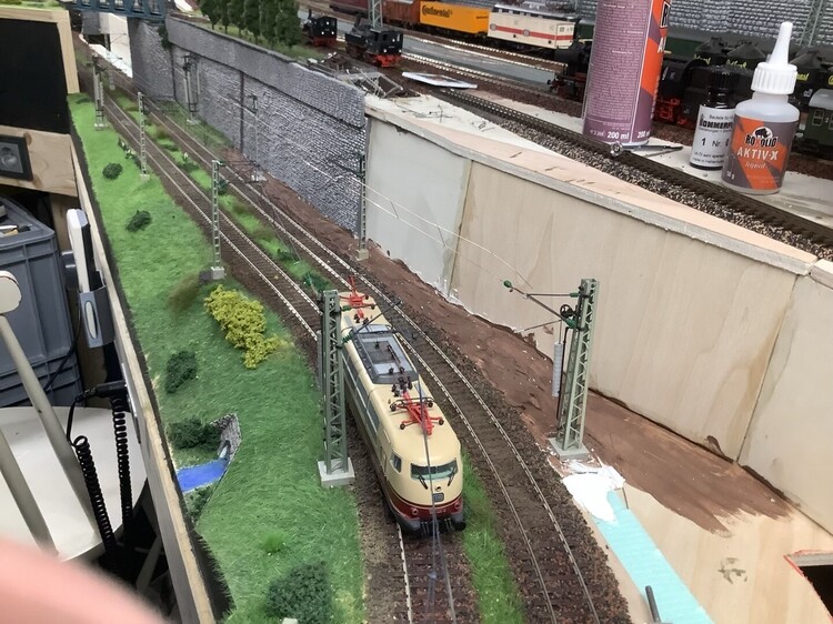 IMG_1077-compressed.thumb.jpeg.4160ae26ef56b548fd7a4d4aef38014d.jpeg