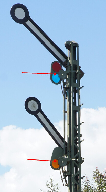 SignalblendenFormsignale.thumb.jpg.e9b99dcf11c4061519aebe42414846bd.jpg